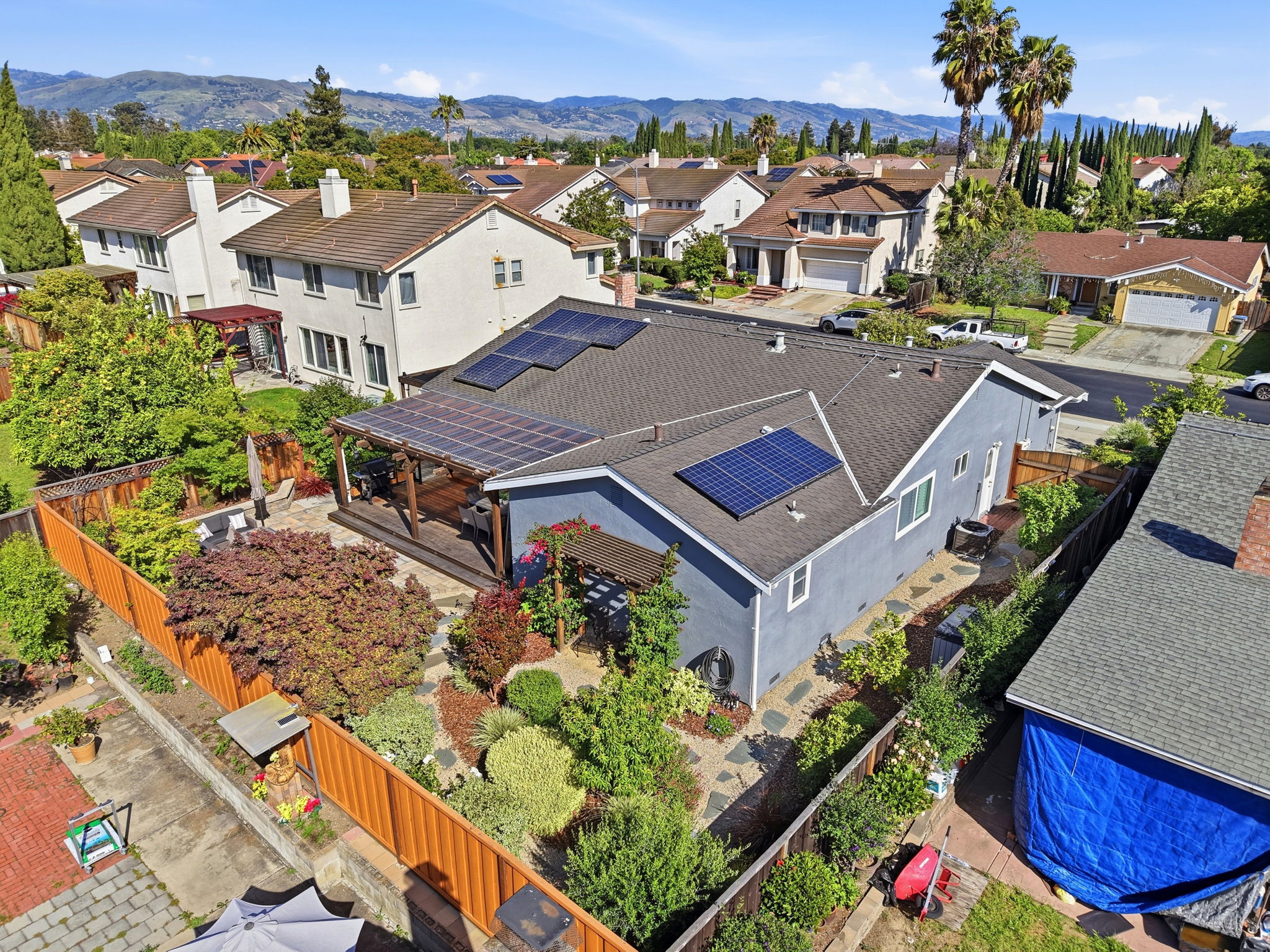 014_F8_AERIAL_1781 Penwood St