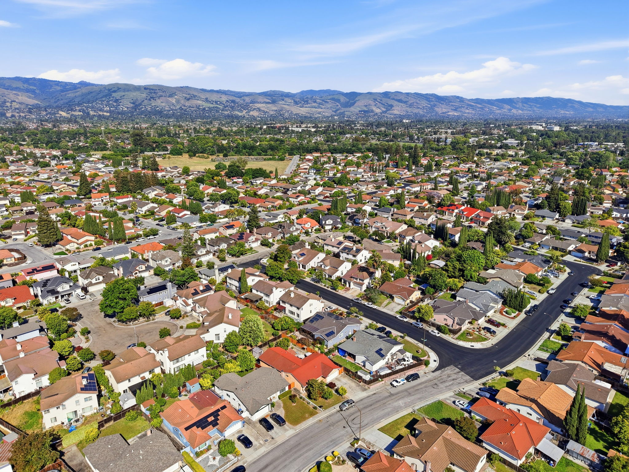 022_F8_AERIAL_1781 Penwood St