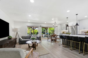 010_F8_1781 Penwood St