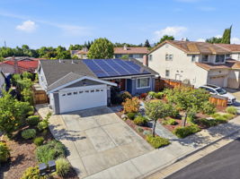 005_F8_AERIAL_1781 Penwood St