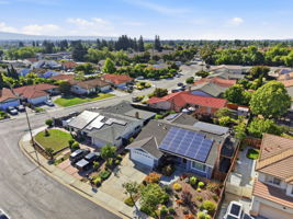 009_F8_AERIAL_1781 Penwood St