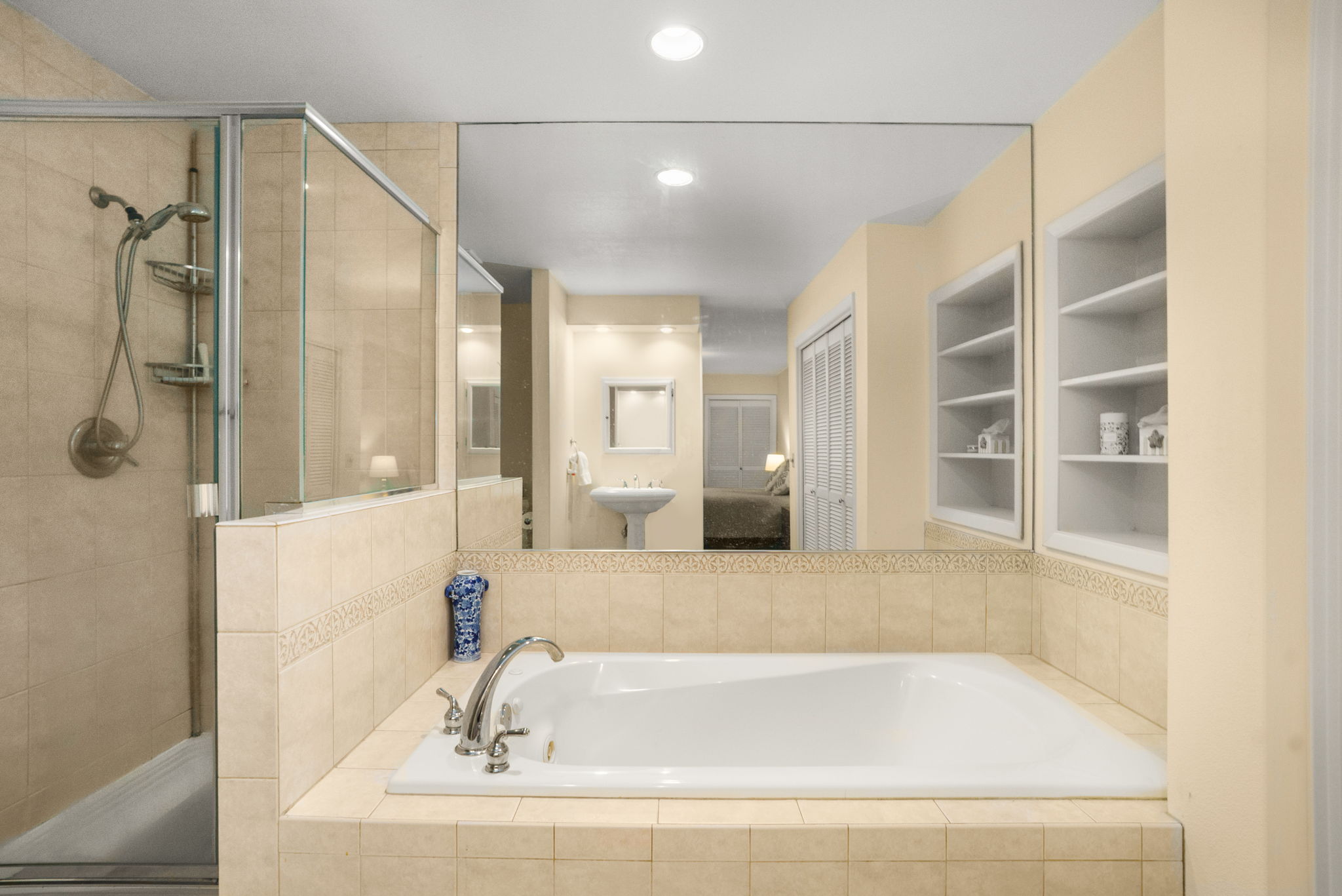 Primary Ensuite Bathroom - Walk in Shower