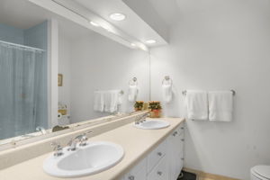 Full Bathroom - Upper Level