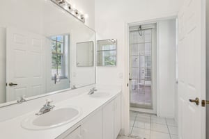 SW 4th Ct-S3112-048.jpg