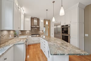 Inverness Curv-L2804-013.jpg