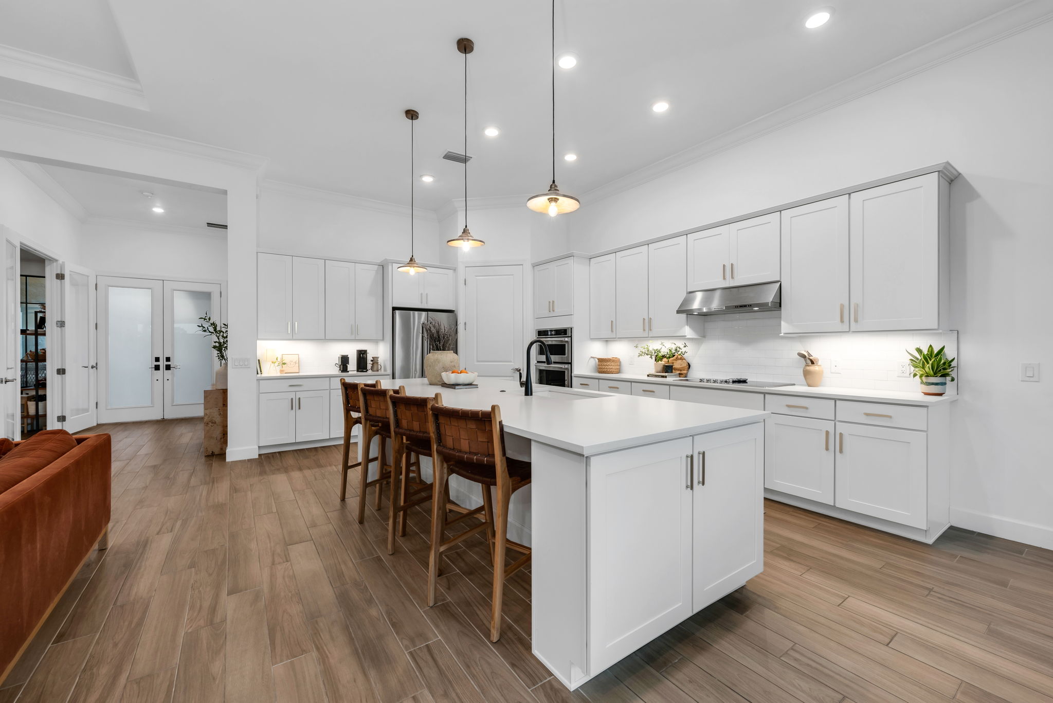 Breakfast Bar - Kitchen