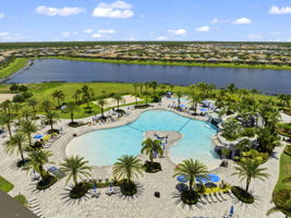 Clubhouse Resort Style Pool