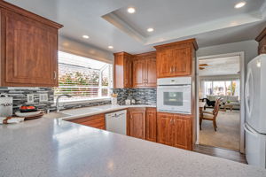 017_17824 Apricot Way