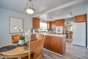 020_17824 Apricot Way