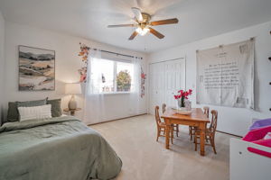 025_17824 Apricot Way