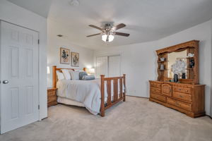 030_17824 Apricot Way