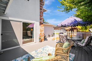 038_17824 Apricot Way