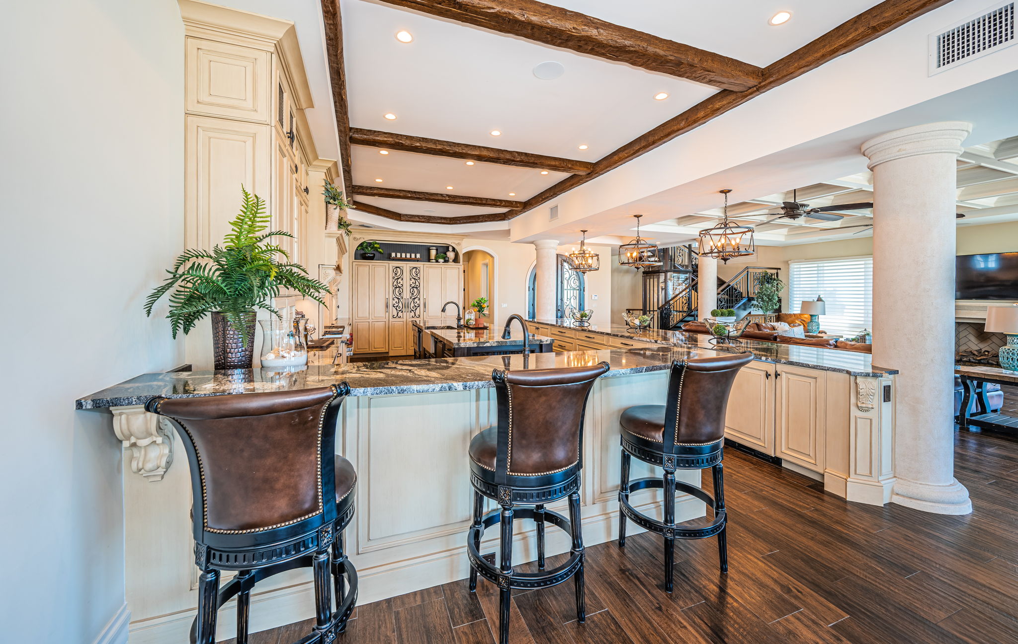 Kitchen14