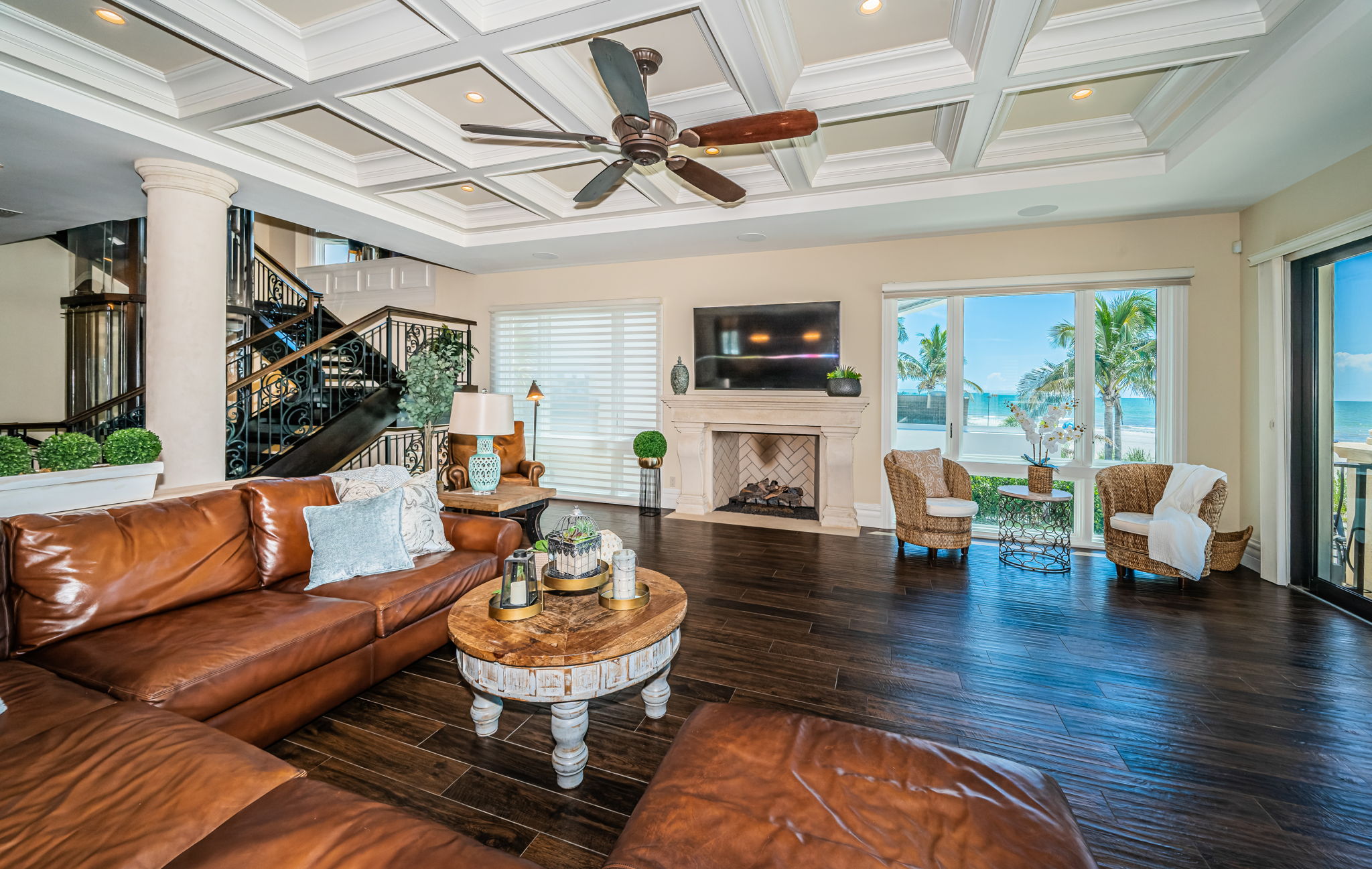 Living Room14