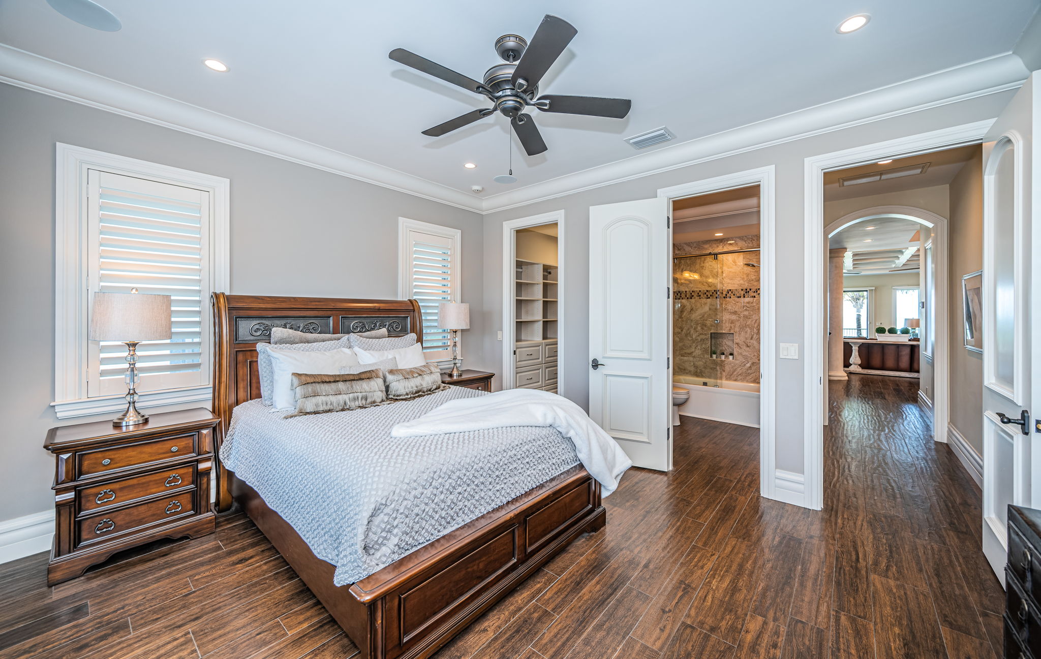 Main Level Guest Bedroom1b