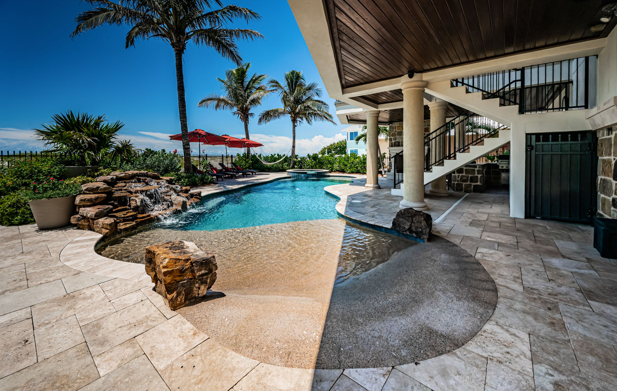Pool8