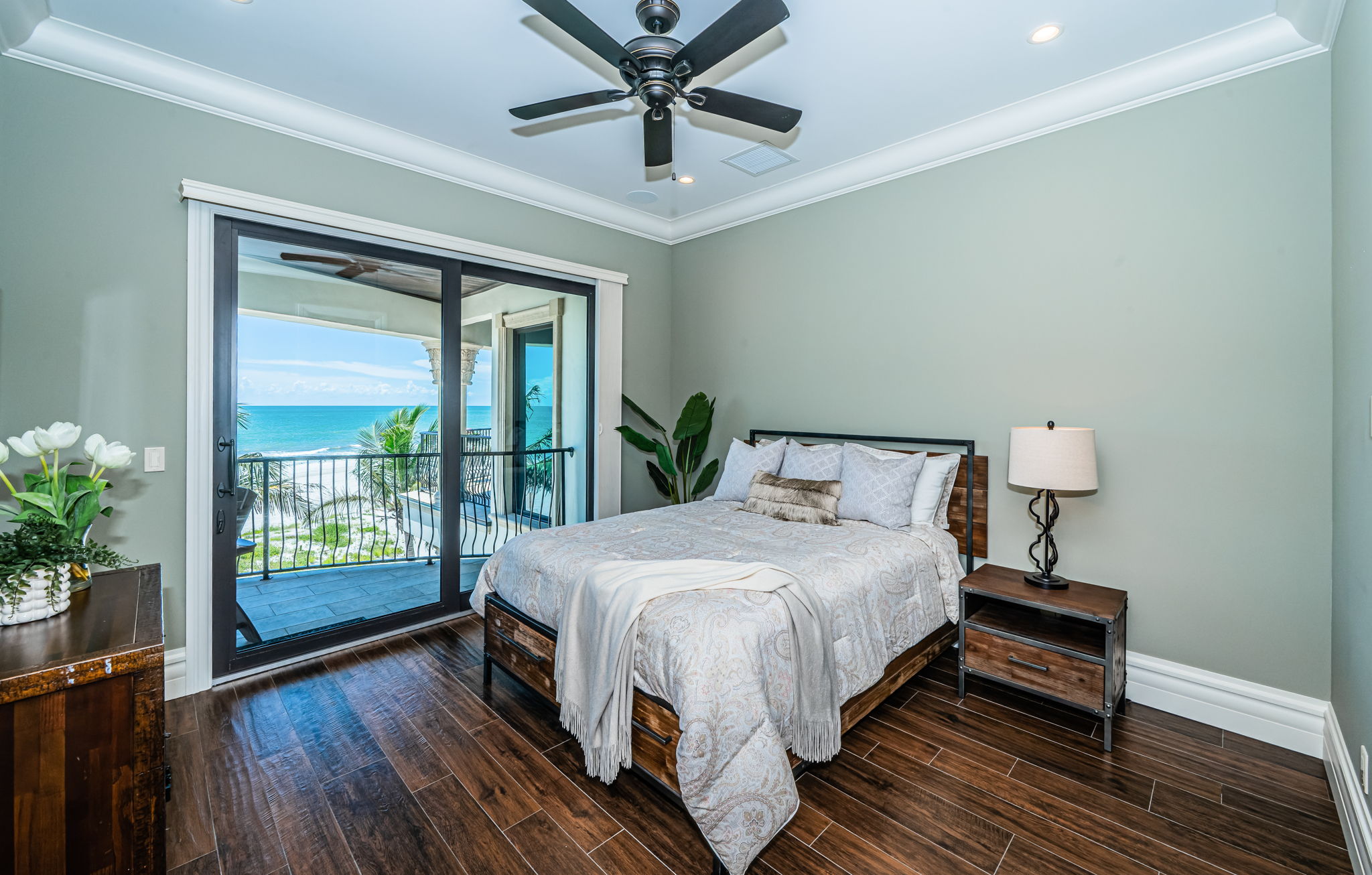 Upper Level Guest Bedroom2a