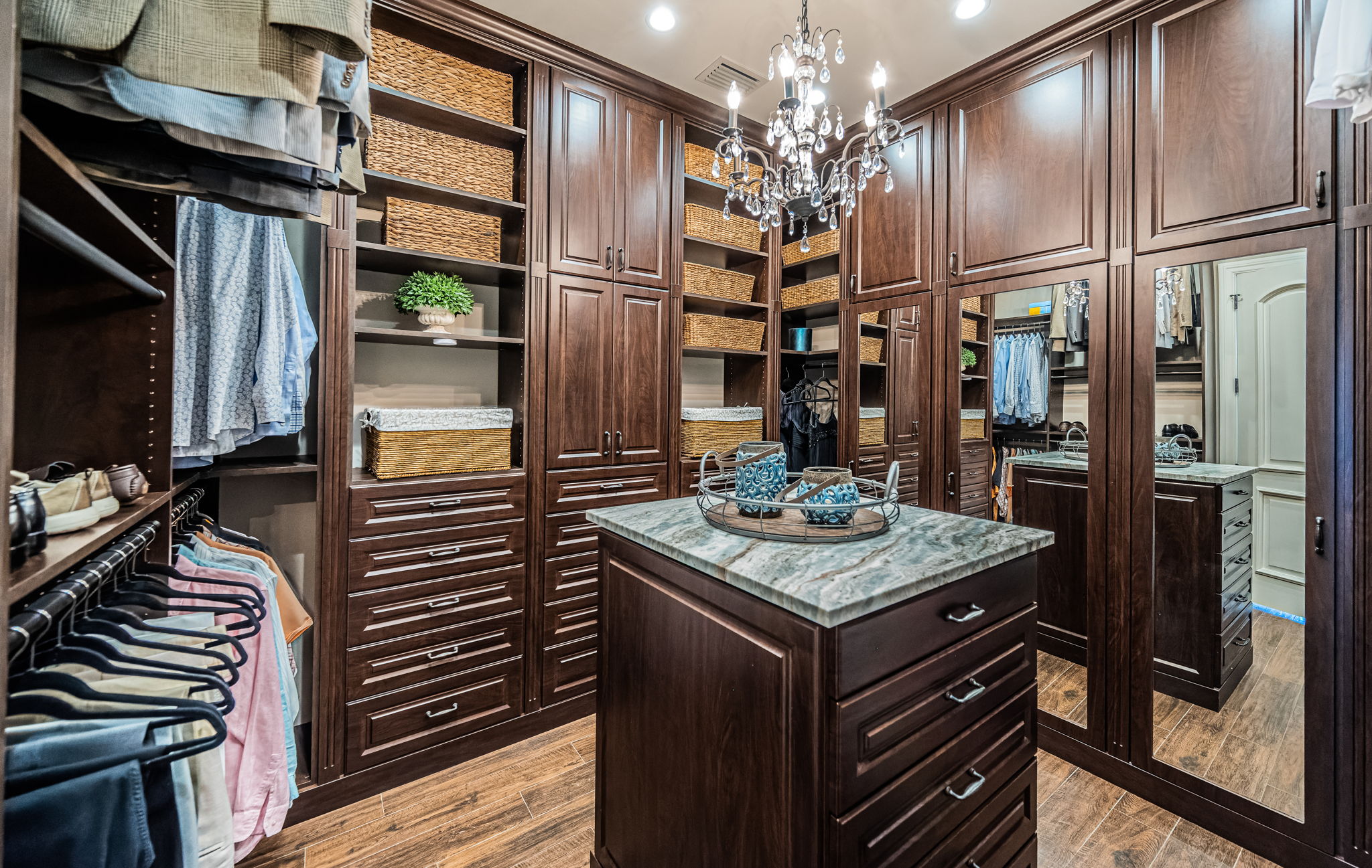 Upper Level Primary Bedroom Closet1a