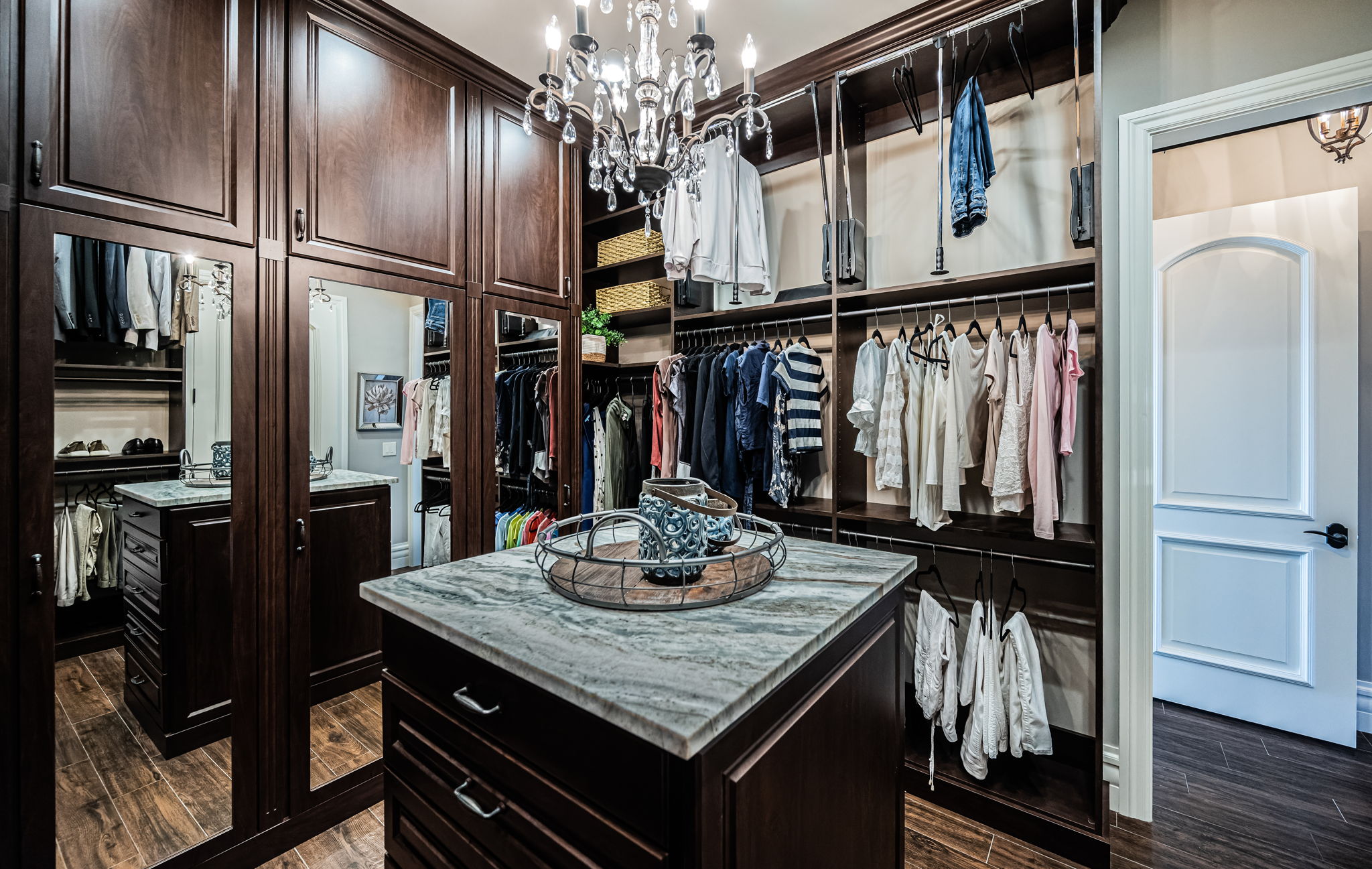 Upper Level Primary Bedroom Closet1c