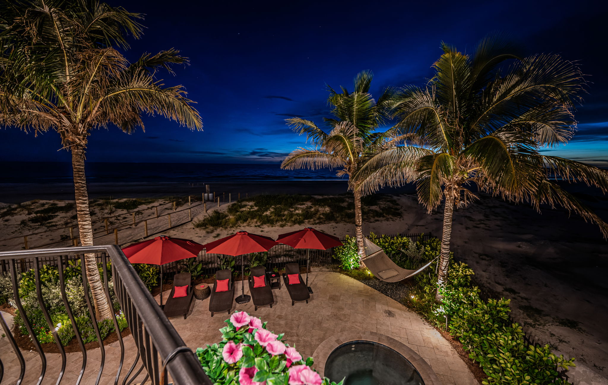 Dining Room Balcony62