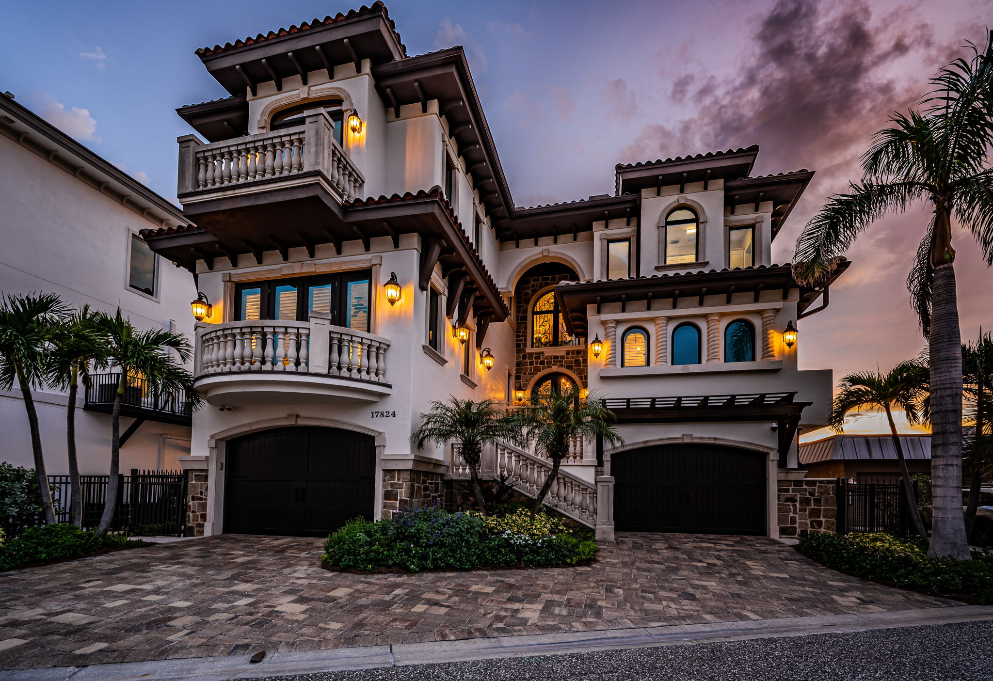 Front Exterior20