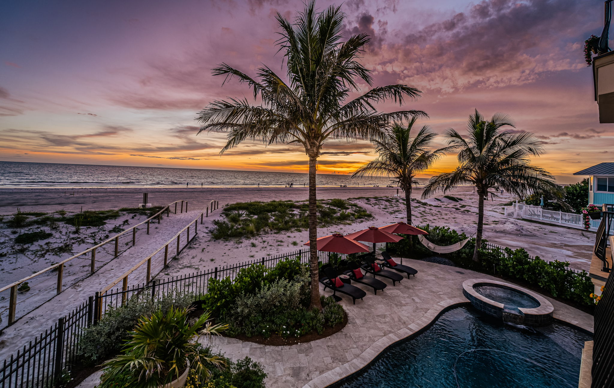 Living Room Balcony Sunset31