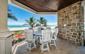 Dining Room Balcony1