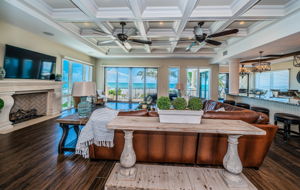 Living Room16