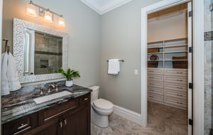 Upper Level Guest Bathroom2a