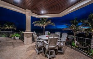 Dining Room Balcony61