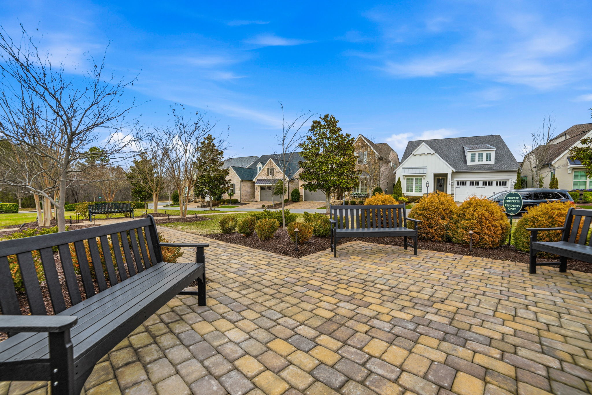 KP_17826 Jetton Green Loop-76