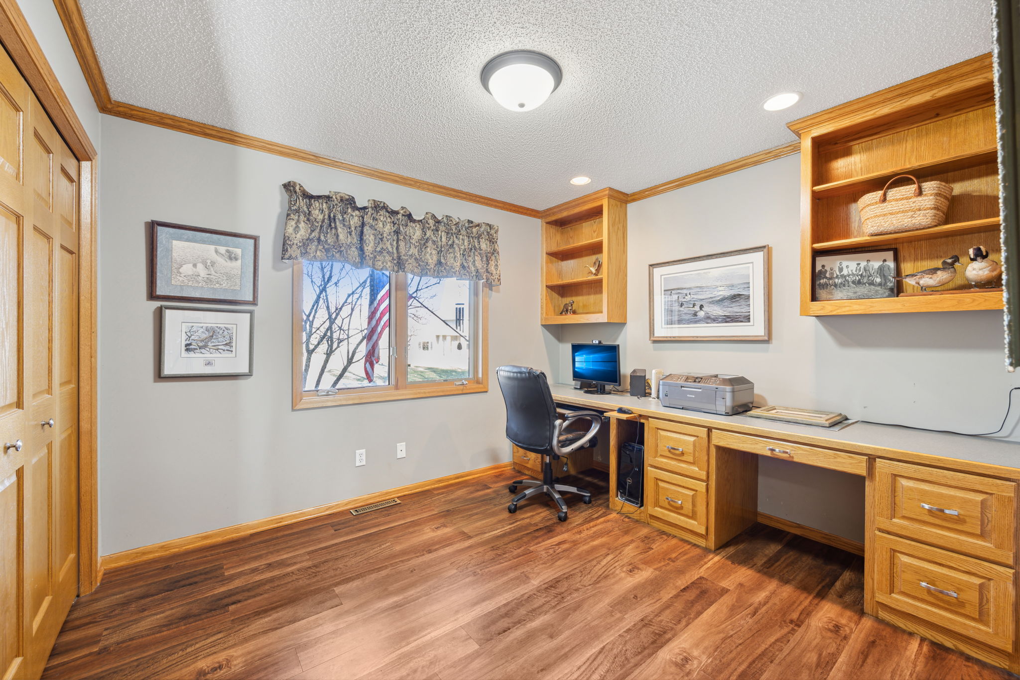 18_Interior
