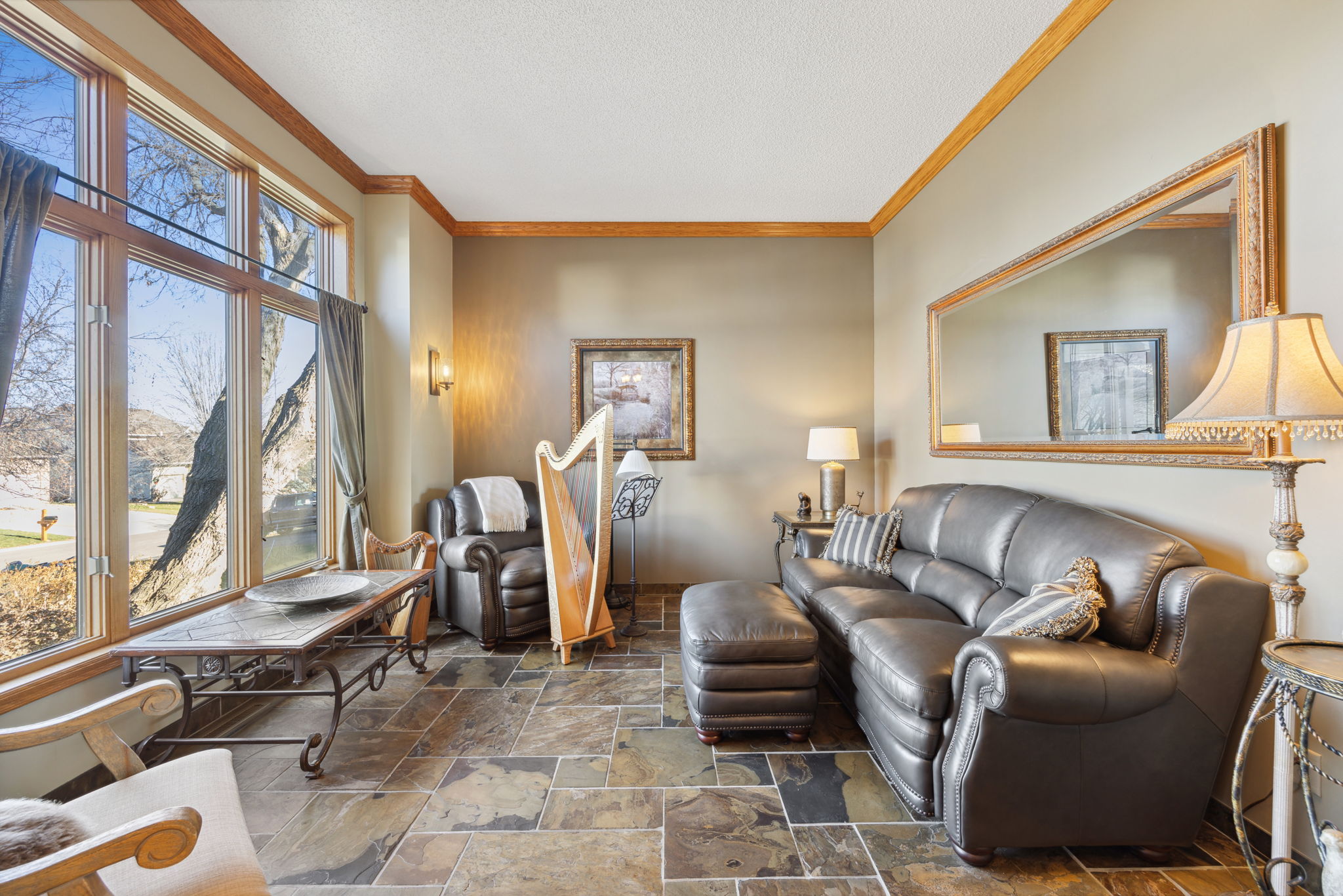 14_Interior