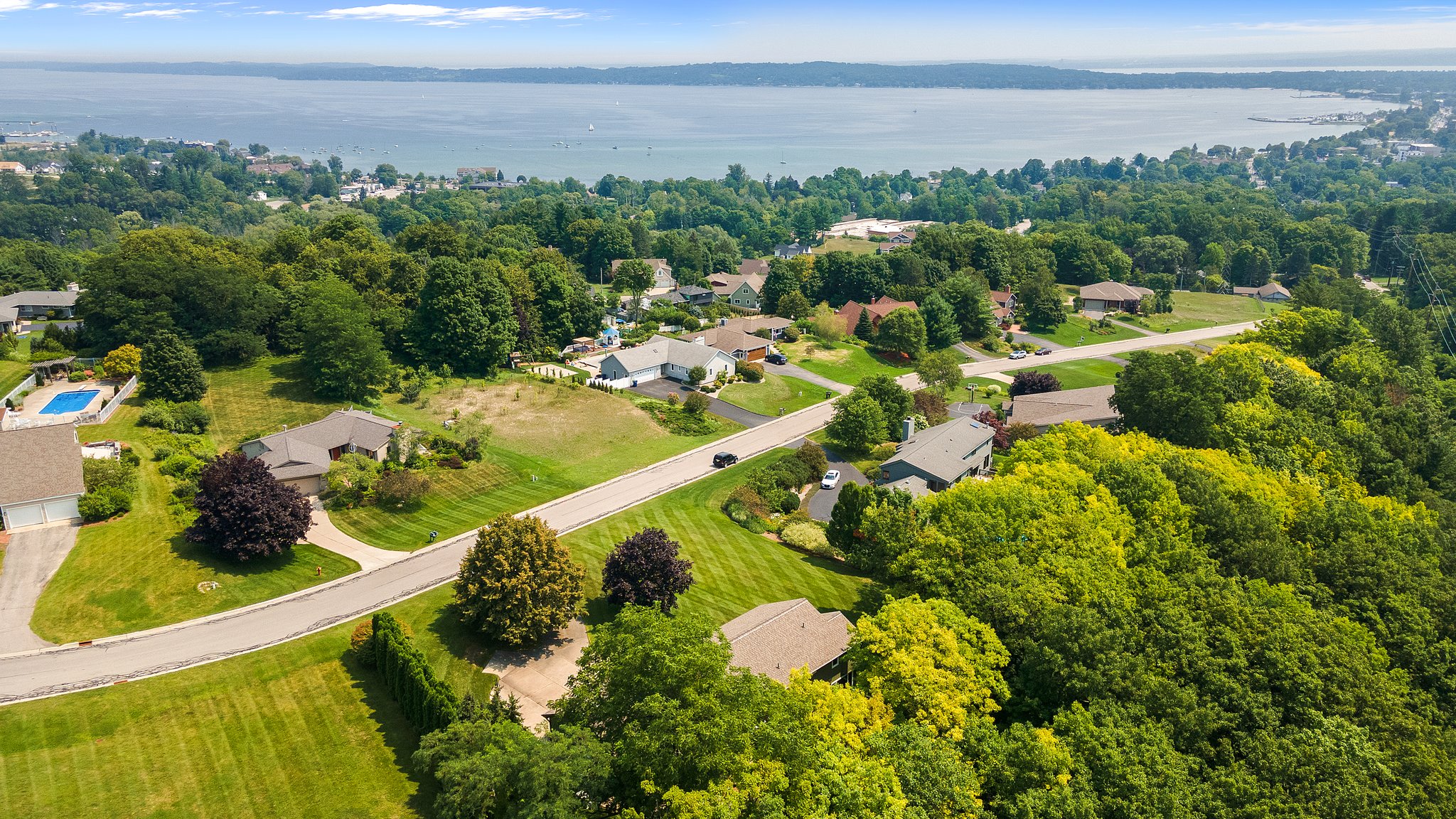 1783 Wayne St, Traverse City, MI 49684, USA Photo 85
