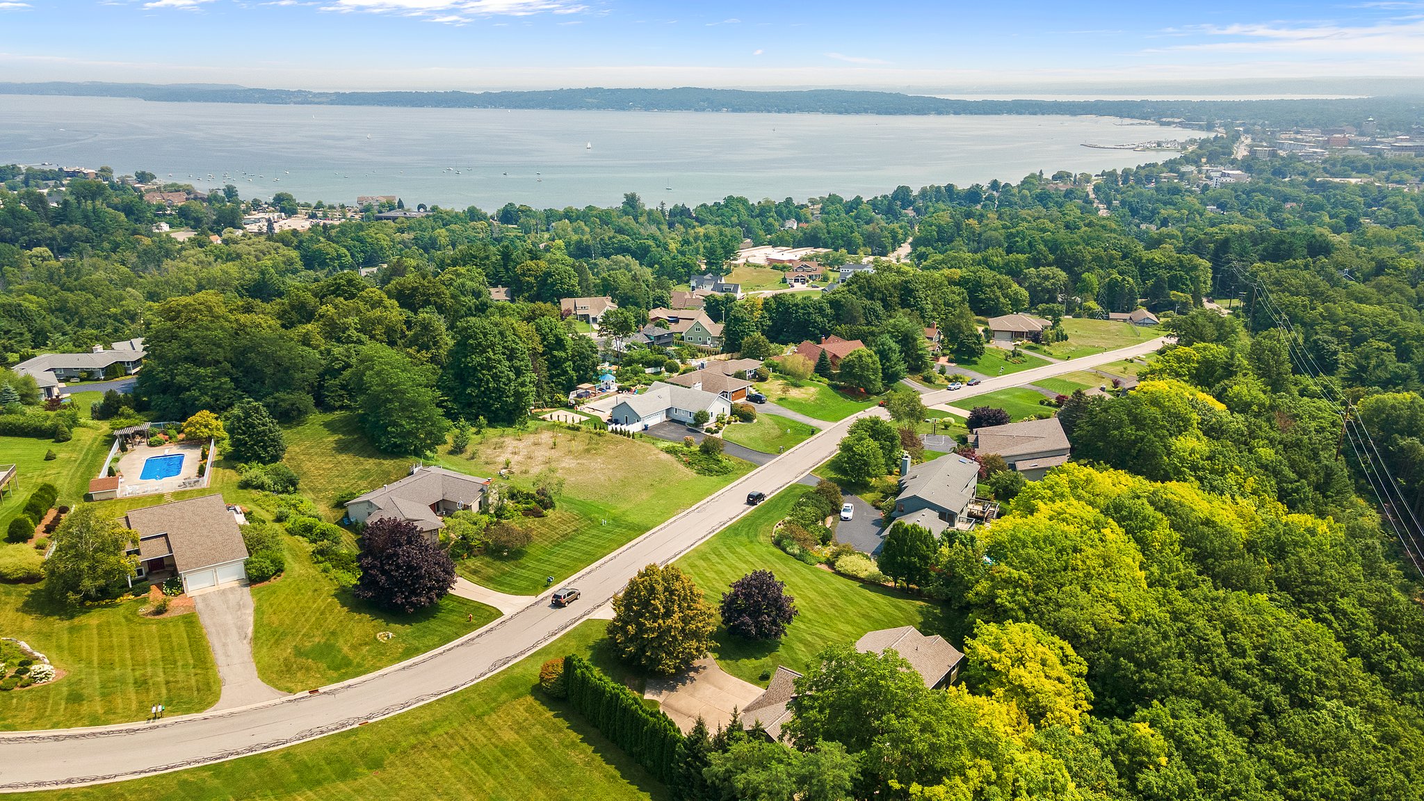 1783 Wayne St, Traverse City, MI 49684, USA Photo 89