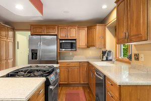 1783 Wayne St, Traverse City, MI 49684, USA Photo 11