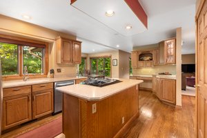 1783 Wayne St, Traverse City, MI 49684, USA Photo 13