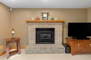 1783 Wayne St, Traverse City, MI 49684, USA Photo 6
