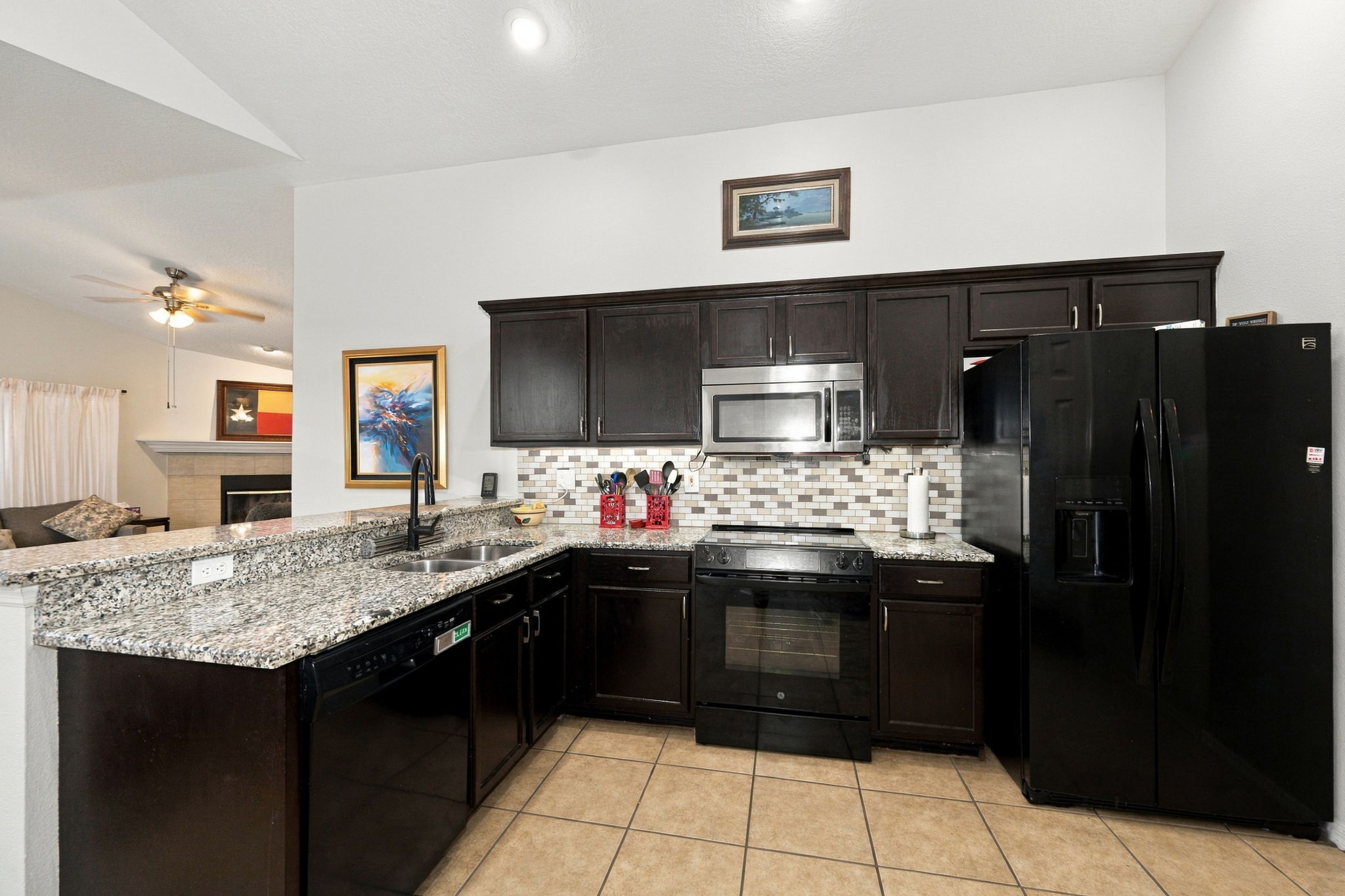 Kitchen 4