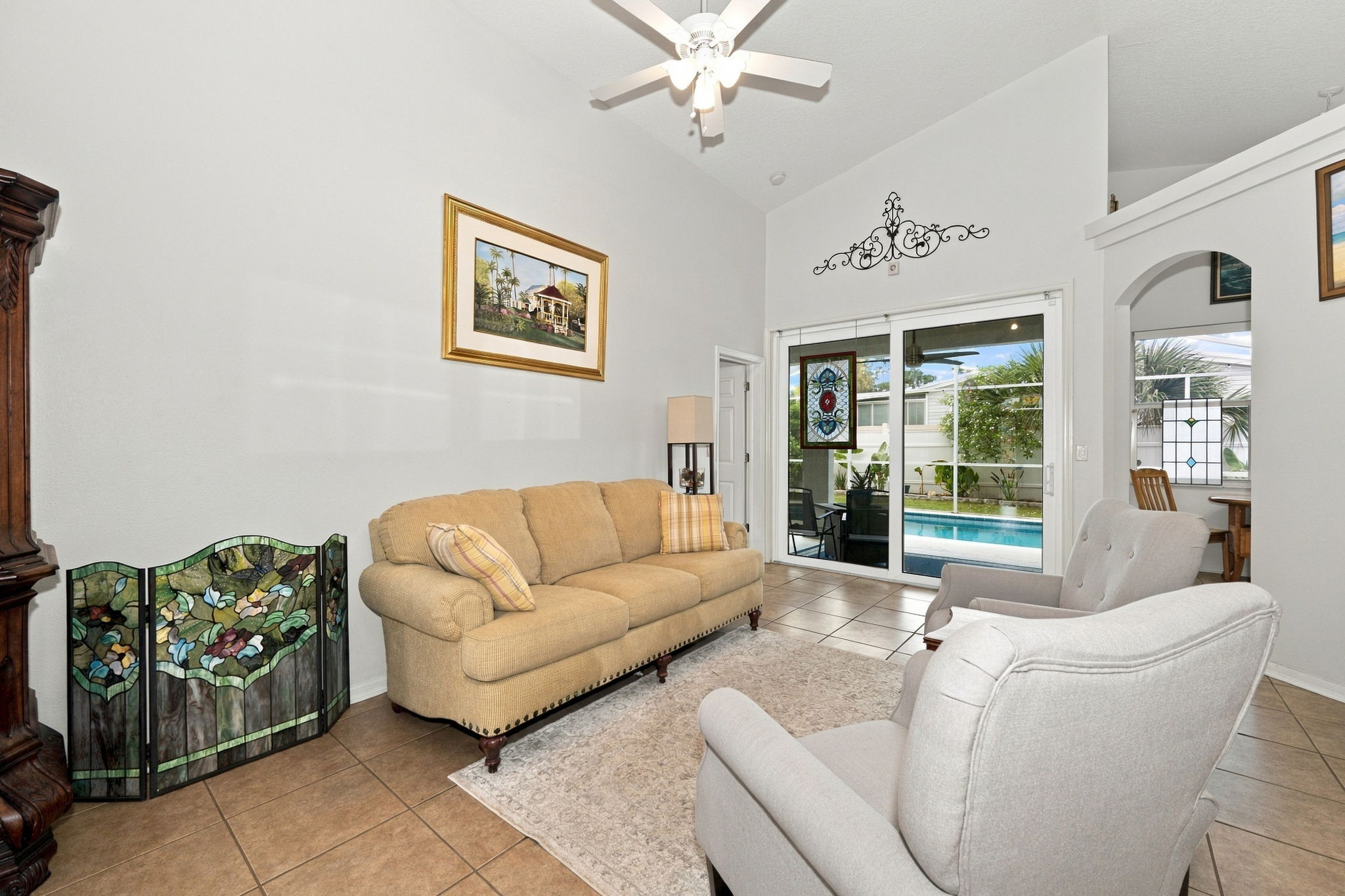 Living Room 5