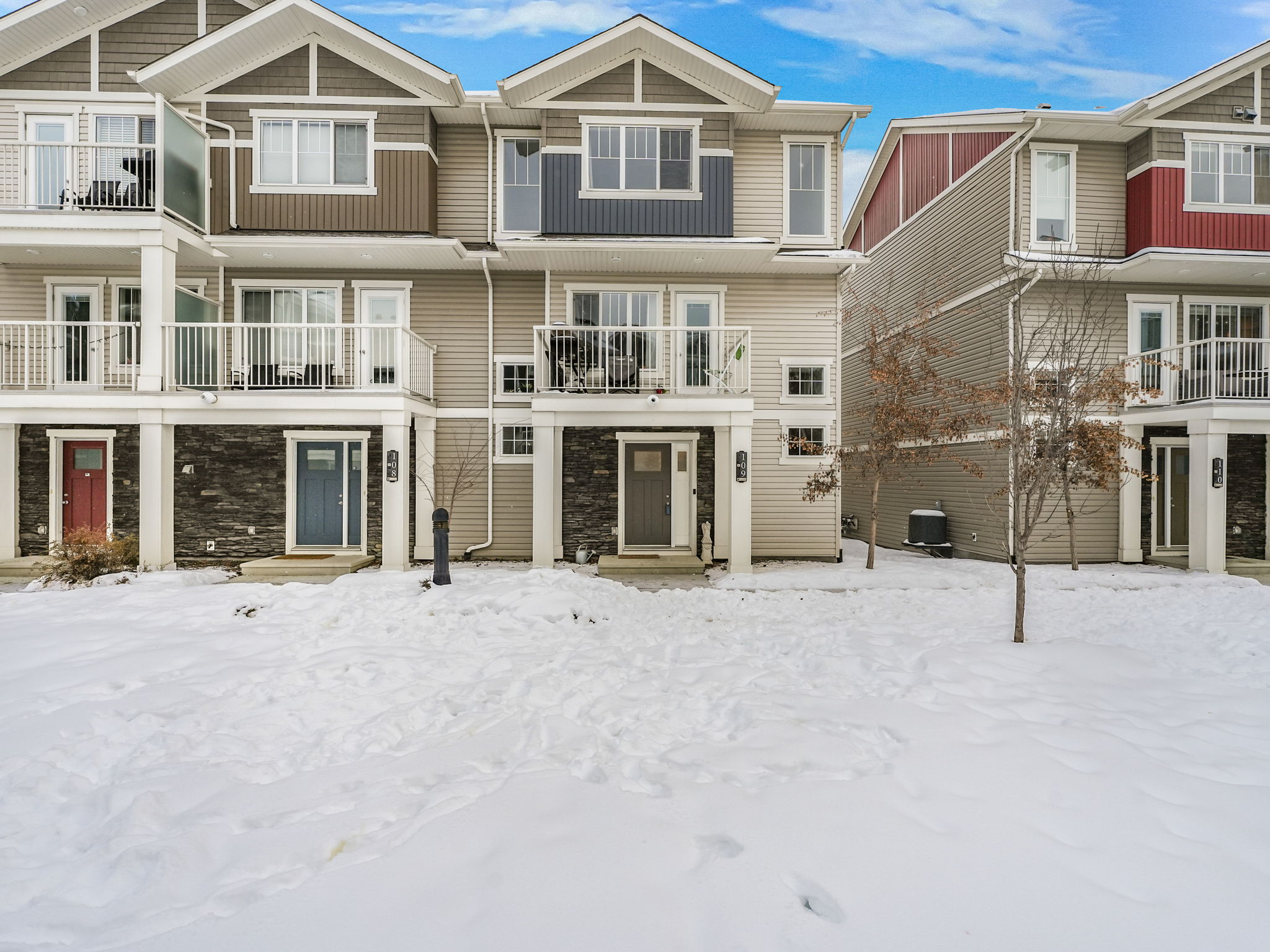 VX - Exterior Image - (1)