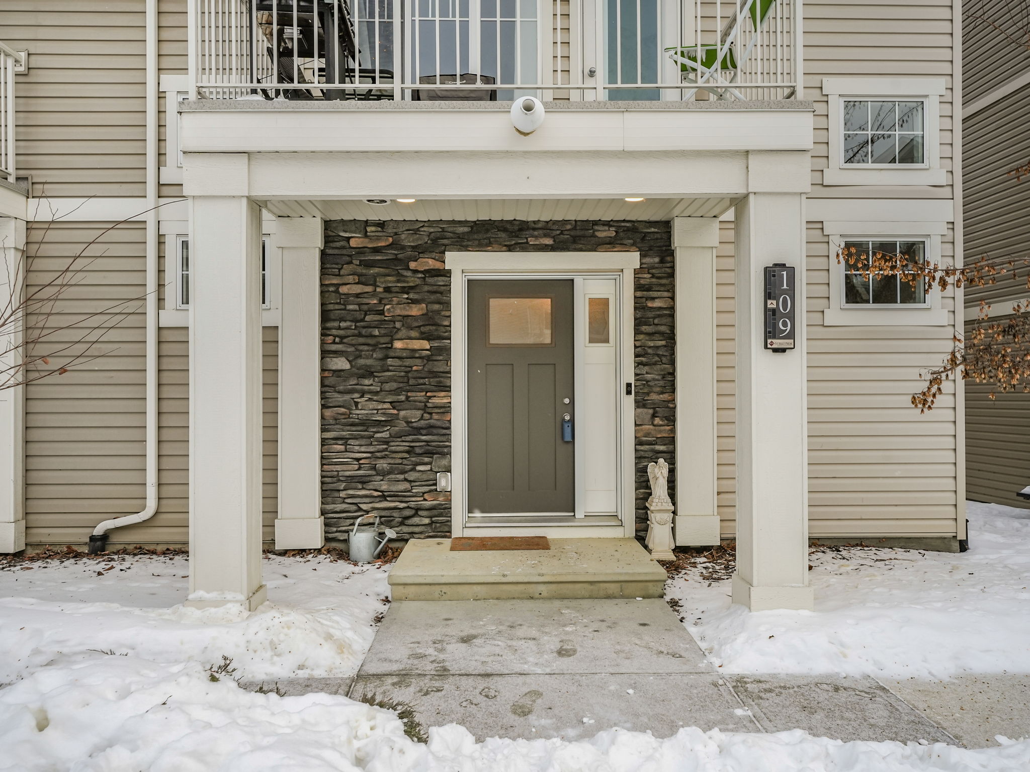VX - Exterior Image - (3)