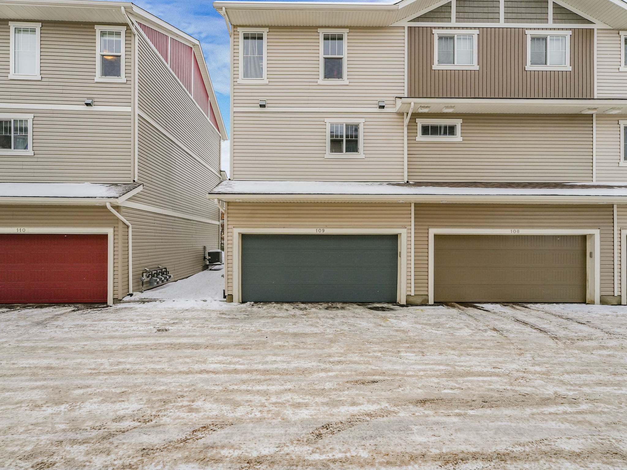 VX - Exterior Image - (6)