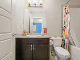 VX - Interior  Image - (29)