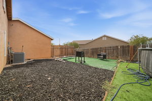  Photo 39