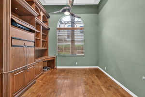  Photo 46