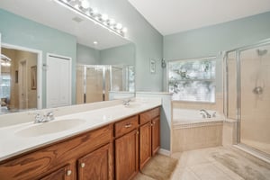 Olive Oak Way-036.jpg