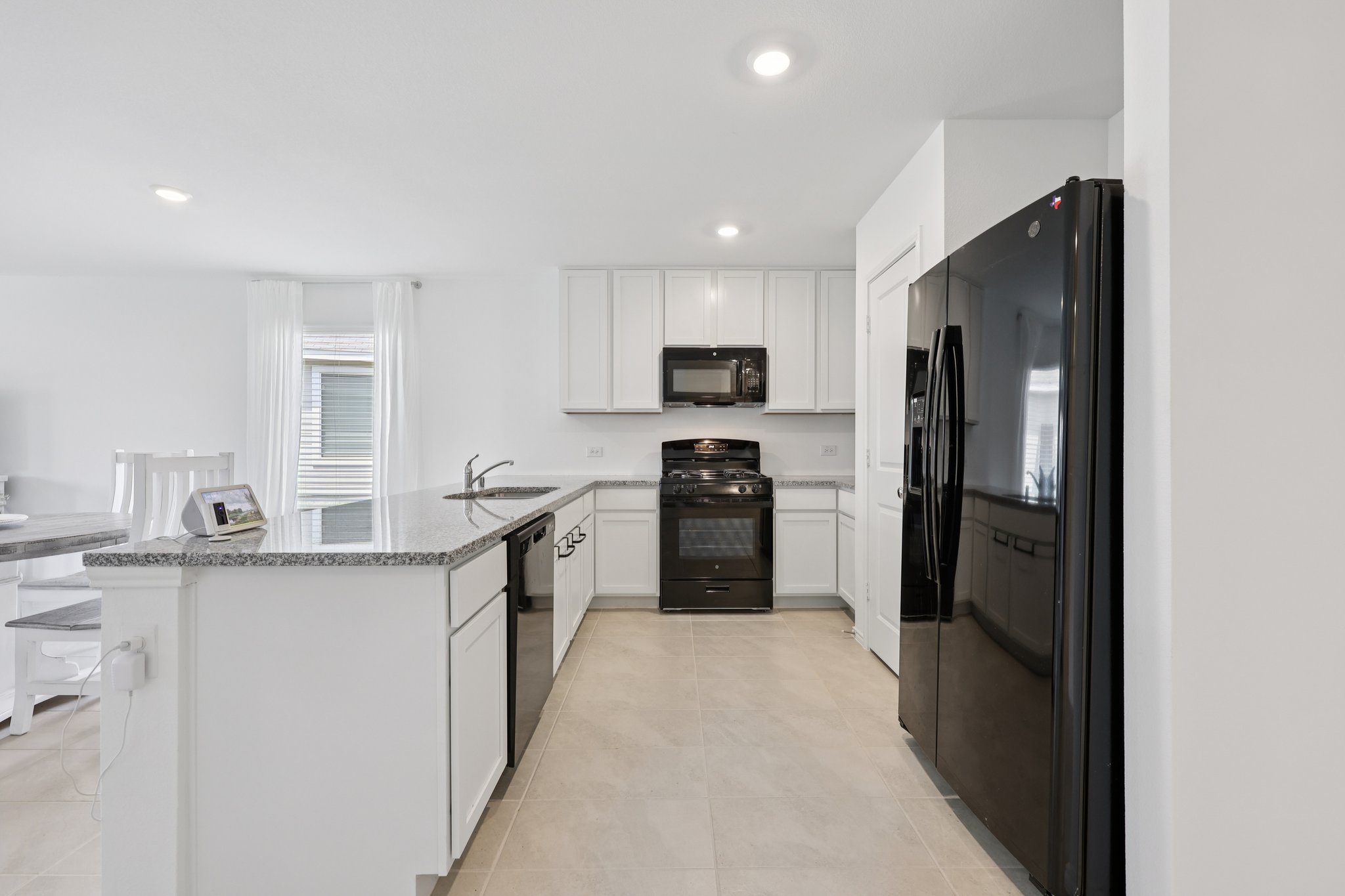 Courage Crk-S1008-010.jpg