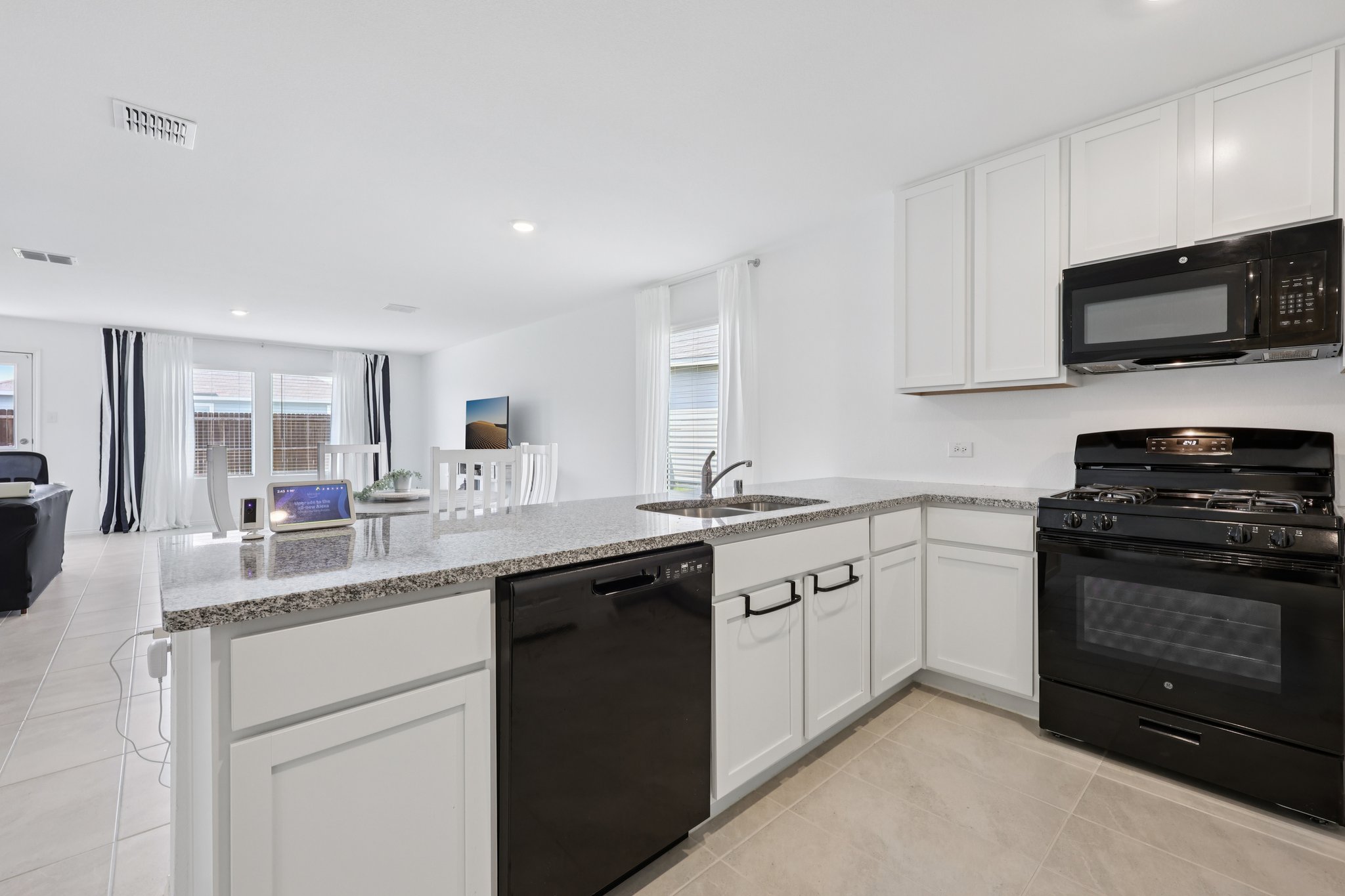 Courage Crk-S1008-011.jpg