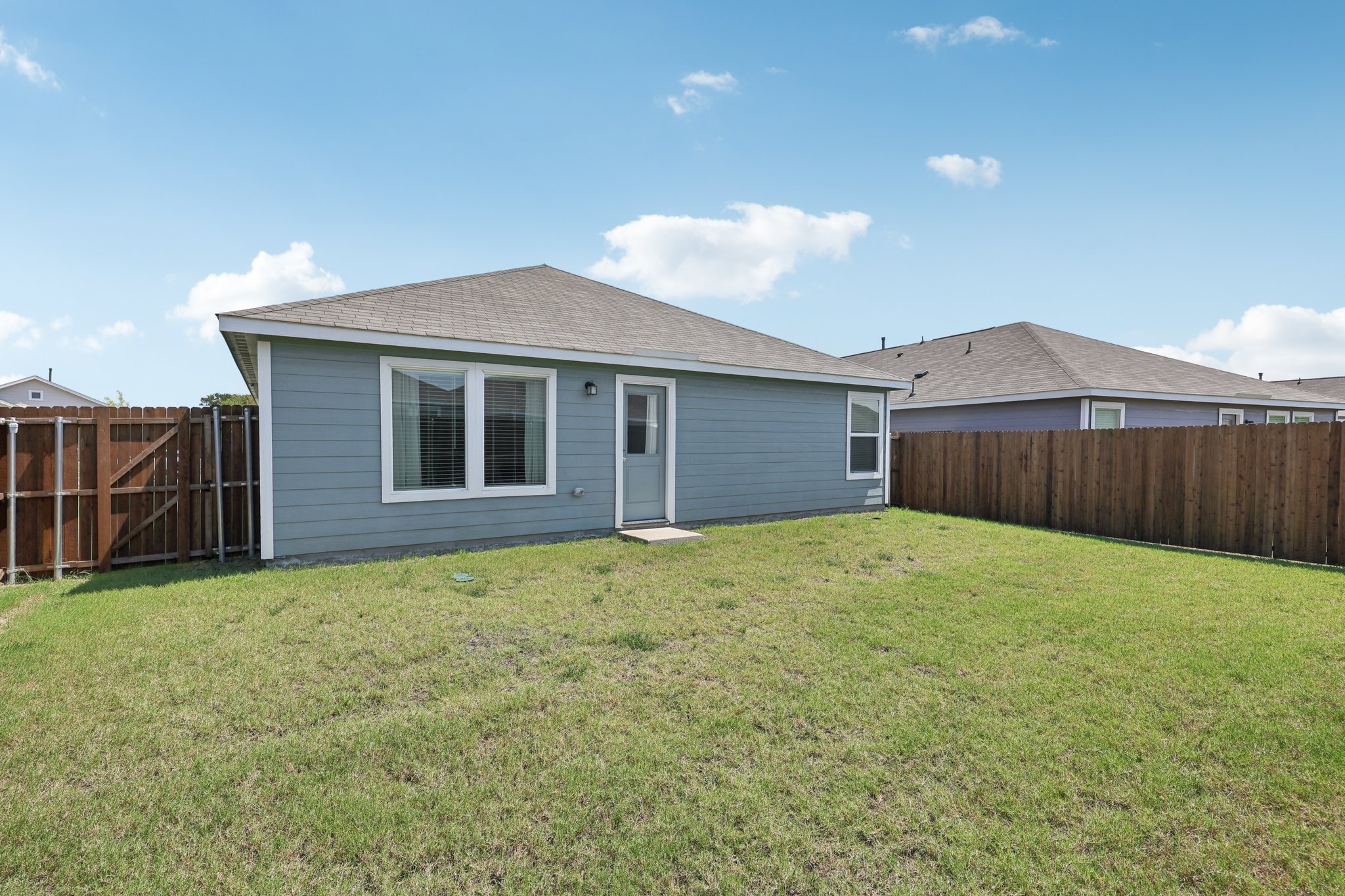 Courage Crk-S1008-024.jpg